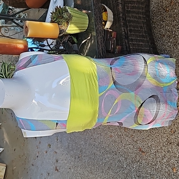 O'stin Studio sports top with jogger bra colorful abstract size small - Picture 1 of 6